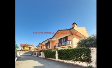VILLA UNIFAMIL