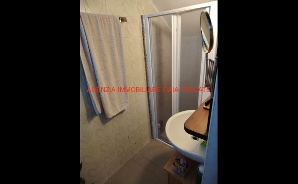 CDAE2B86-7E65-42C7-AEA3-FFAB65A5C8C9