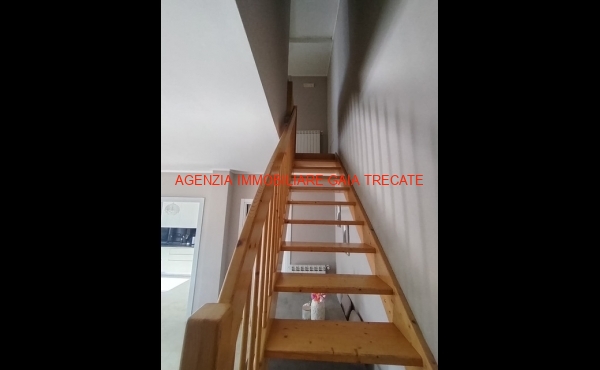 8a822daf-3304-460c-86b0-1c09adc4ec3d