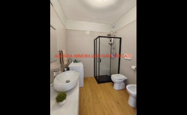 db5ad913-3fb4-4cd5-abfb-34e0f767e8a2
